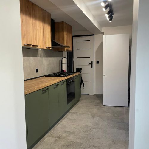 c6fa9e0f-c15b-439f-945f-1fd18110dd44