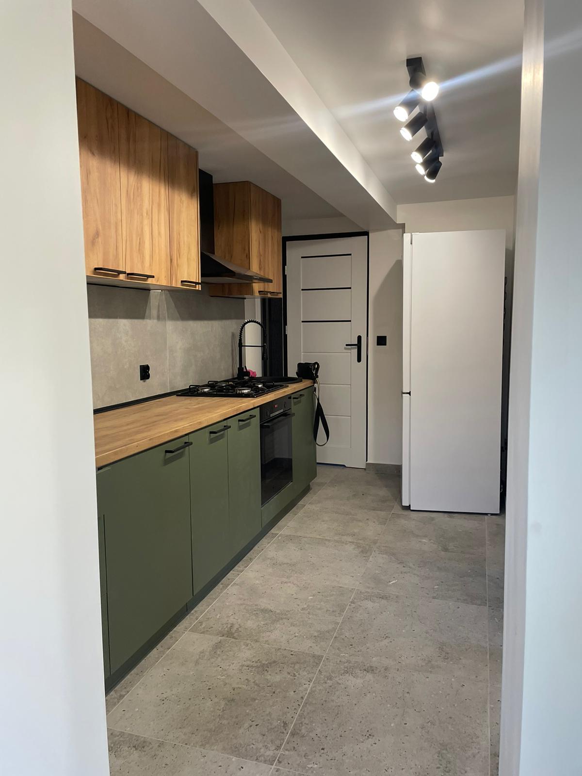 c6fa9e0f-c15b-439f-945f-1fd18110dd44